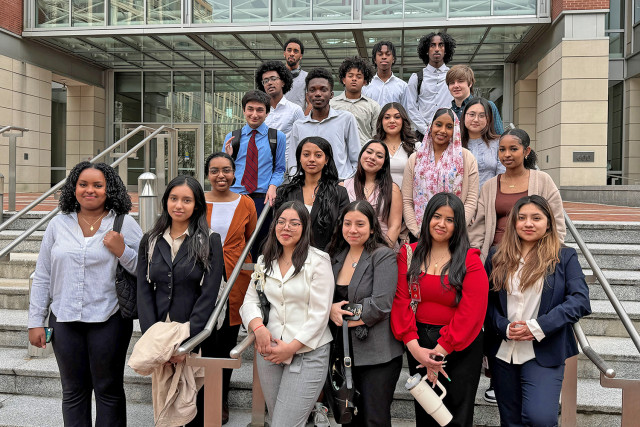 Students pose in front of USPTO HQ in Alexandria, VA.